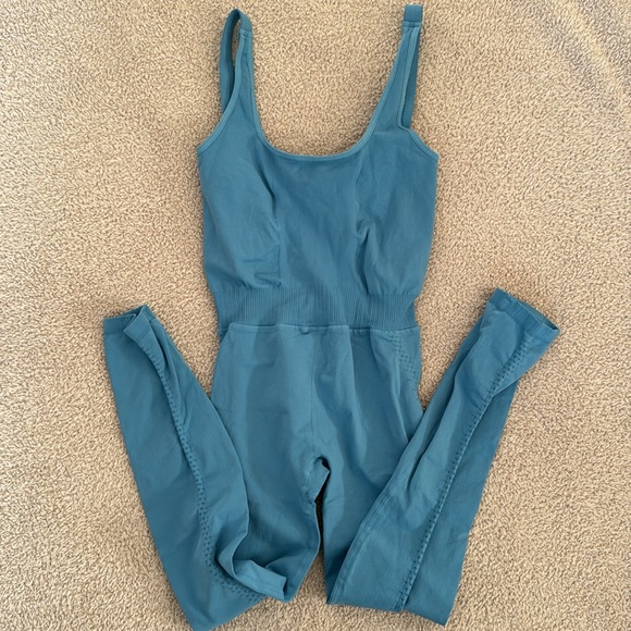 Free People good karma onesie - Picture 2 of 2